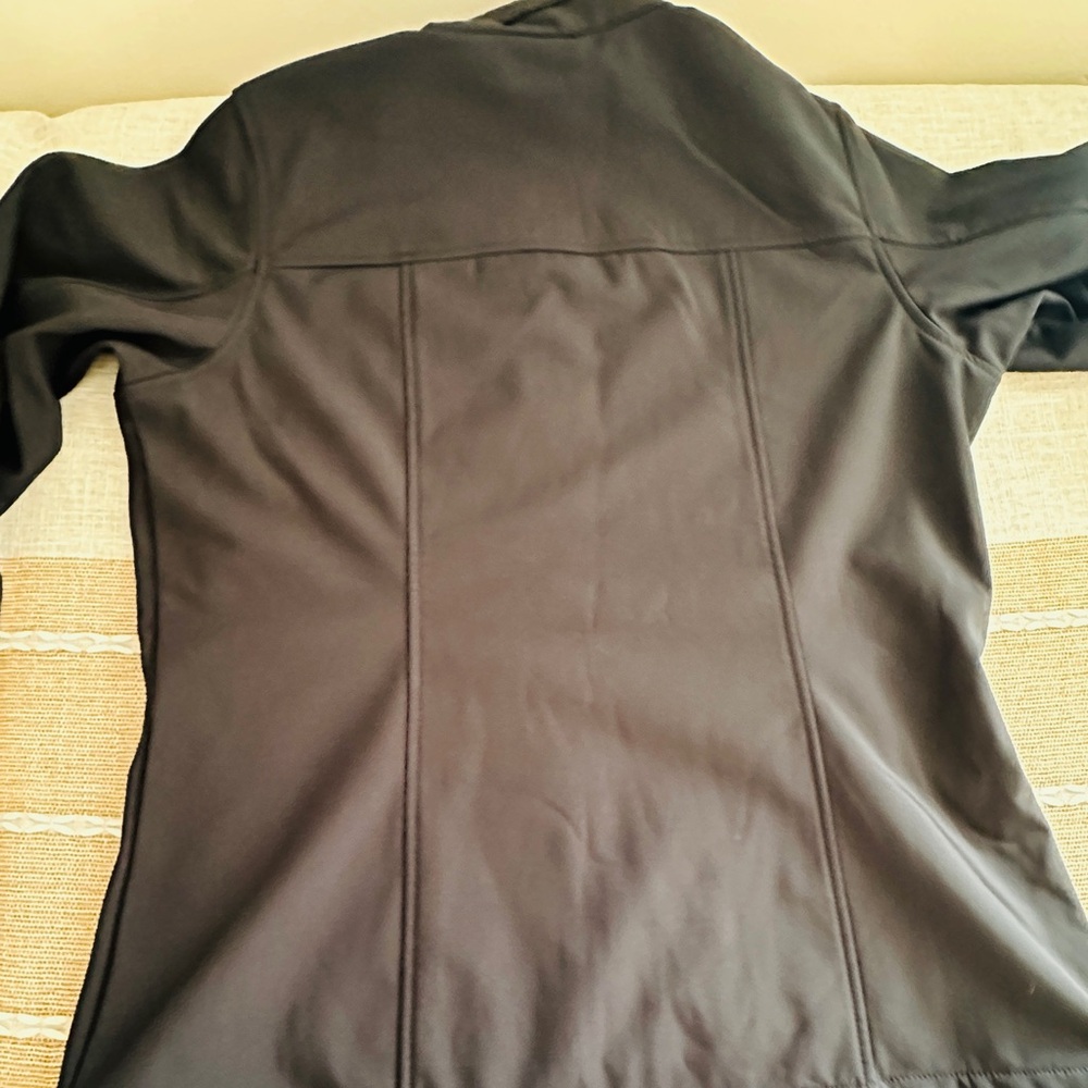 Columbia Men’s Black Softshell Jacket - Picture 8 of 11